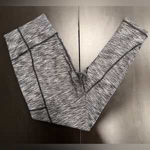 ✨Victoria’s Secret Leggings✨